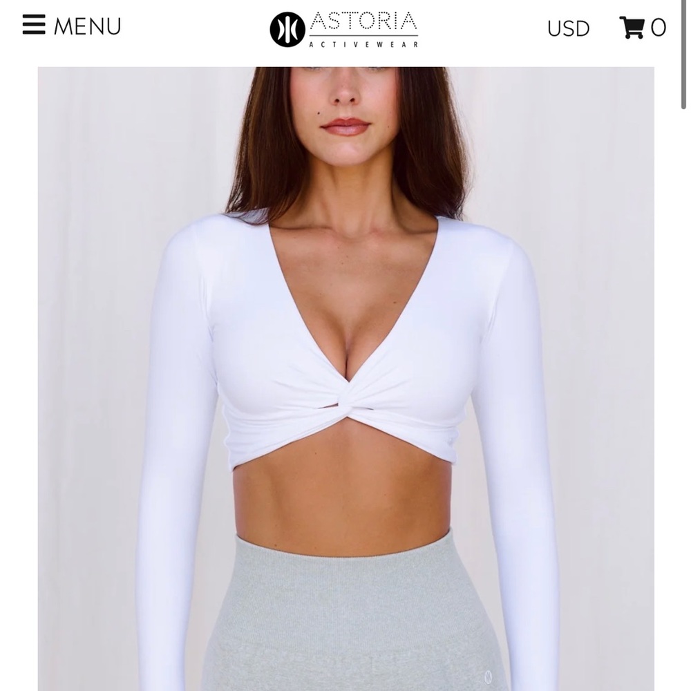 Astoria Active wear top never worn